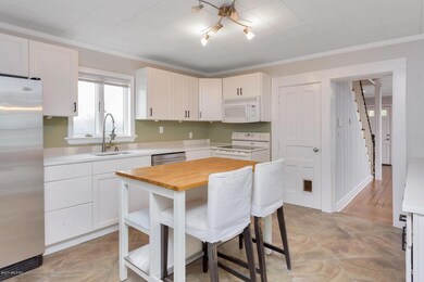 98 Orchard St, Cos Cob, CT 06807 - photo 5