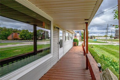 700 Harris Rd, Sheffield Lake, OH 44054 - photo 3