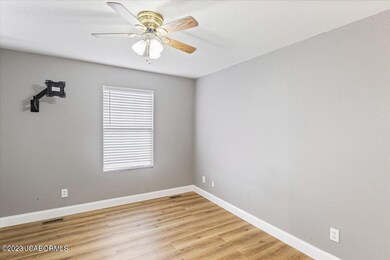 06-125 Hayes Rd A - 3