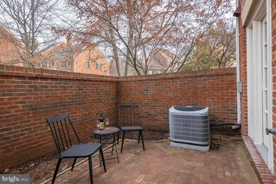 1237 Portner Rd, Alexandria, VA 22314 - photo 7