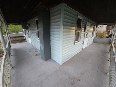 569 Glendower St, Mapleton, PA 17052 - photo 7