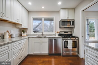 1804 Ingemar Ct, Alexandria, VA 22308 - photo 6