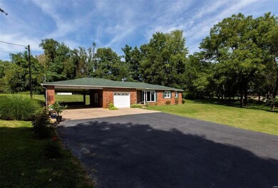 5919 Galli Ln, Collinsville, IL 62234 - photo 3