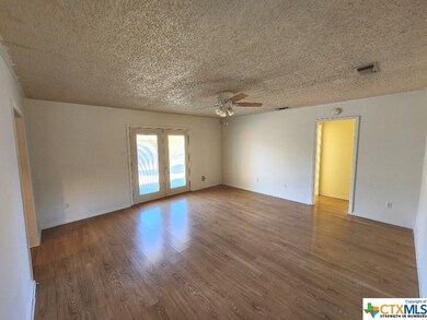 1703 Pleasant Ln, Copperas Cove, TX 76522 - photo 5