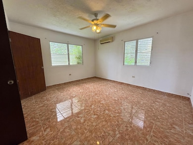 PR 670 Km 6 2 Interior unit Lot.6, Vega Baja, PR 00693 - photo 5