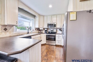 2112 Main St, Lyons, OR 97358 - photo 6