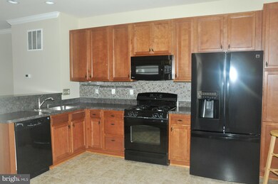 2982 Chinkapin Oak Ln unit 159, Woodbridge, VA 22191 - photo 6