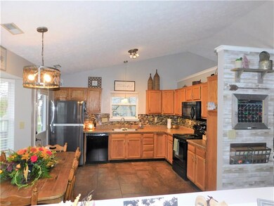 801 E Fleetwood Dr, Greensburg, IN 47240 - photo 6