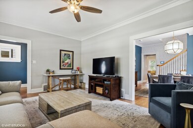 201 N Myrtle Ave, Elmhurst, IL 60126 - photo 5