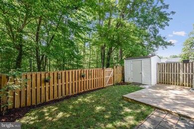 8340 Wind Fall Rd, Springfield, VA 22153 - photo 6