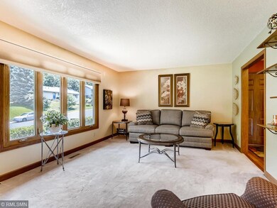 7827 Conroy Way Inver Grove-004-003-Living Room-ML