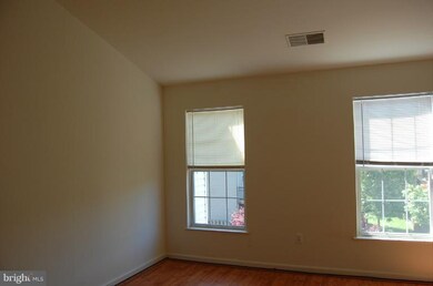 13104 Rosebay Dr, Germantown, MD 20874 - photo 4