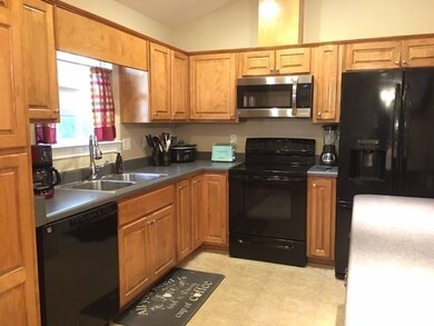 90 Meadowlark Dr, Crawfordville, FL 32327 - photo 2