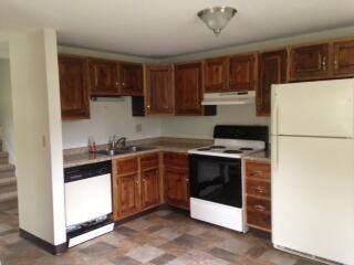 6-2013 Kitchen 10-1