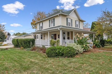 450 4th St SW, Plainview, MN 55964 - photo 2