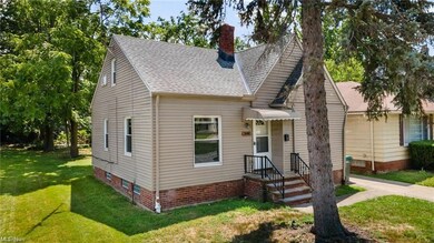 19402 Maple Heights Blvd, Maple Heights, OH 44137 - photo 2