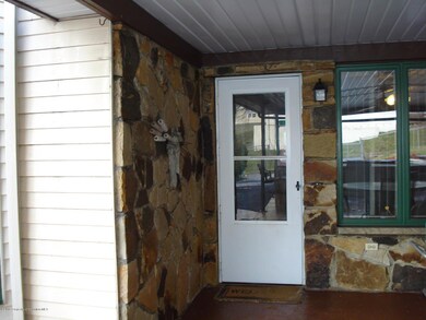 110 S Bromley Ave, Scranton, PA 18504 - photo 3