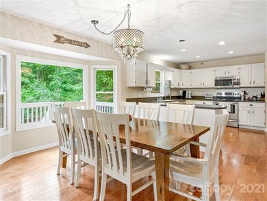 75 Forest Lake Dr, Asheville, NC 28803 - photo 2