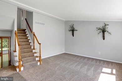 9316 Beowulf Cir, Rosedale, MD 21237 - photo 2