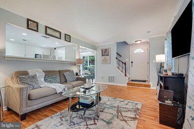 9631 Hagel Cir unit D, Lorton, VA 22079 - photo 4