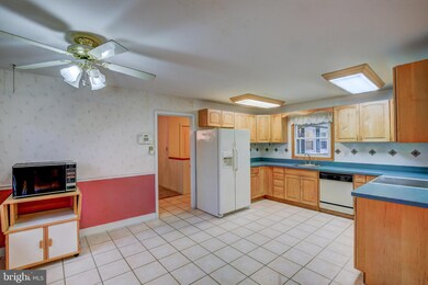 4004 Winfield Ct, Bowie, MD 20715 - photo 7