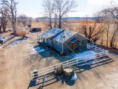 Aerial view featuring a mountain view and a rural view