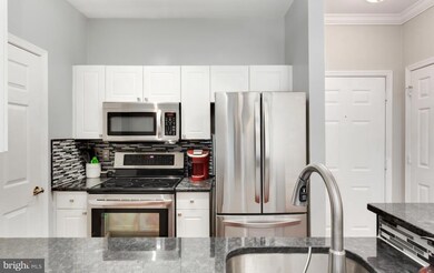 4550 Strutfield Ln unit 2103, Alexandria, VA 22311 - photo 4
