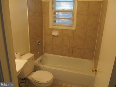 6817 Elbrook Rd, Lanham, MD 20706 - photo 6