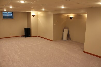 44 Christina Cir, Wheaton, IL 60189 - photo 2