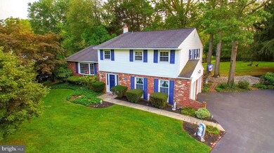 1166 Strathmann Dr, Southampton, PA 18966 - photo 2