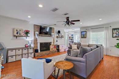 08-351 Hanley Cir