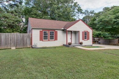 605 Oak St, Manchester, TN 37355 - photo 3