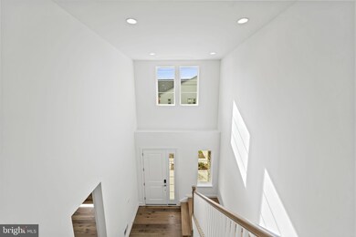 135 Cowbird St, Lake Frederick, VA 22630 - photo 3