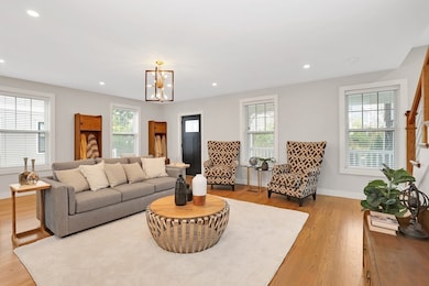 34 Temple St, Boston, MA 02114 - photo 5