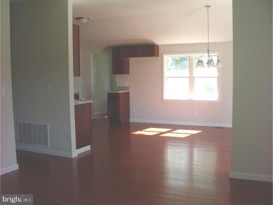 10 Stackhouse Ln, Chesterfield, NJ 08515 - photo 5