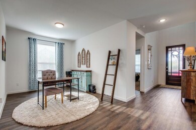 824 Bretallow Dr, Celina, TX 75009 - photo 4