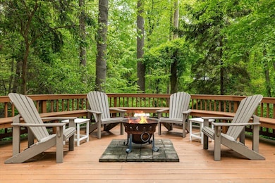 Woodland View Deck
