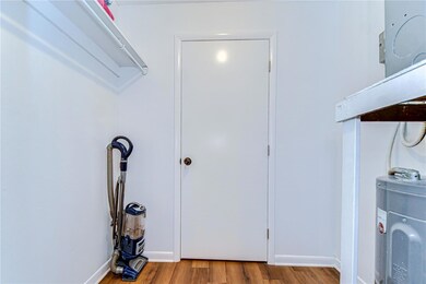 Large walk in closet in the bathroom