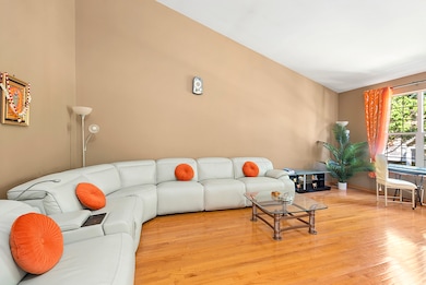 9411 Albany Ct, Orland Park, IL 60467 - photo 7