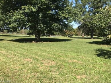 6739 Coltrane Mill Rd, Greensboro, NC 27406 - photo 2