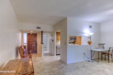 1714 W Dalehaven Cir, Tucson, AZ 85704 - photo 7