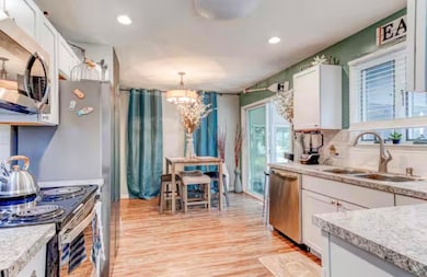 1630 Weymouth St, West Bloomfield, MI 48324 - photo 6