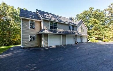 8 Emerald Dr, Salem, NH 03079 - photo 2