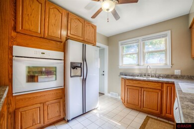 227 W 9th St, Mankato, MN 56001 - photo 7