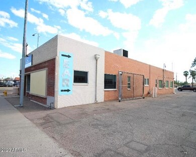 2641 E Mcdowell Rd, Phoenix, AZ 85008 - photo 4