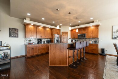 3916 Knudsen Loop MLS-18