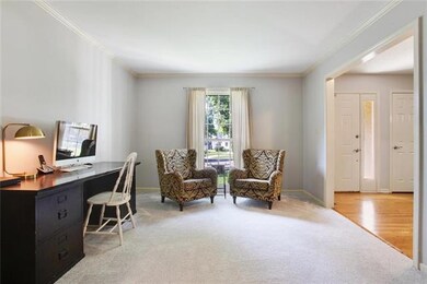 8504 Hallet St, Lenexa, KS 66215 - photo 3