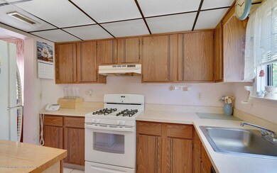 Gas appliances and heat - NO OIL TANK!