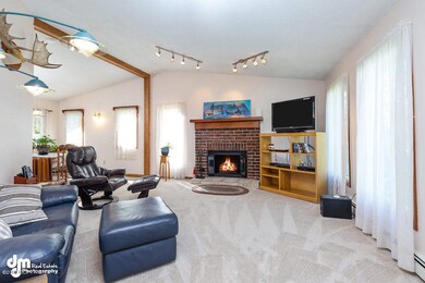 Living Room_KI_IMG_8037-SMALL