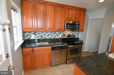 3264 S Utah St, Arlington, VA 22206 - photo 2